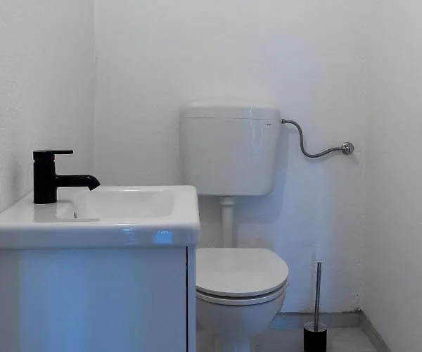 Bogomila Apartment *